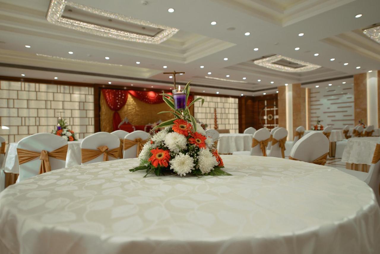 Krishna Palace Hotel Bombaj Exteriér fotografie